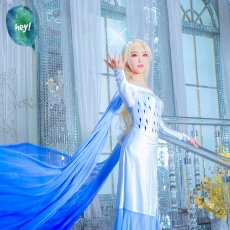 画像1: 高品質 実物撮影 エルサ Elsa  アナと雪の女王2 アナ雪   Frozen II    2019映画  コスプレ衣装  バラ売り可 コスチューム オーダーメイド (1)