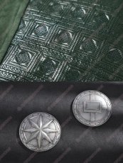画像21: 高品質 実物撮影 ドクター・ドゥーム Doctor Doom Avengers: Doomsday アベンジャーズ 5 ドゥームズデイ 風 コスプレ衣装 コスチューム オーダーメイド (21)